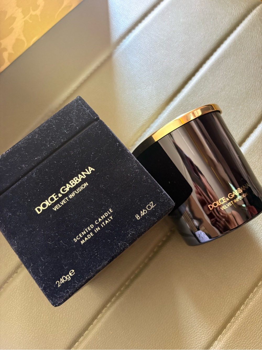 Dolce & Gabbana Black and Gold Velvet Infusion Candle